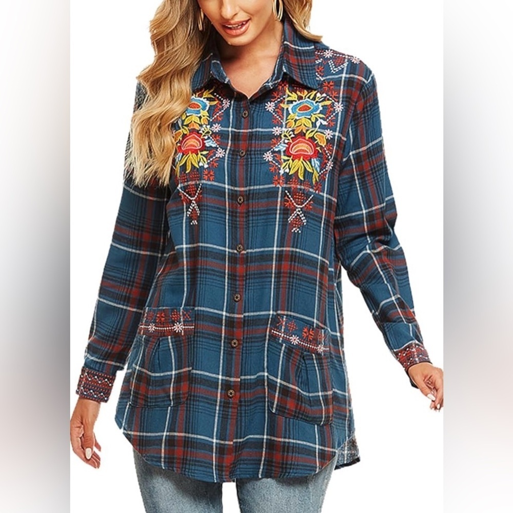 NWT Women's Blue Plaid Embroidered Top 2XL